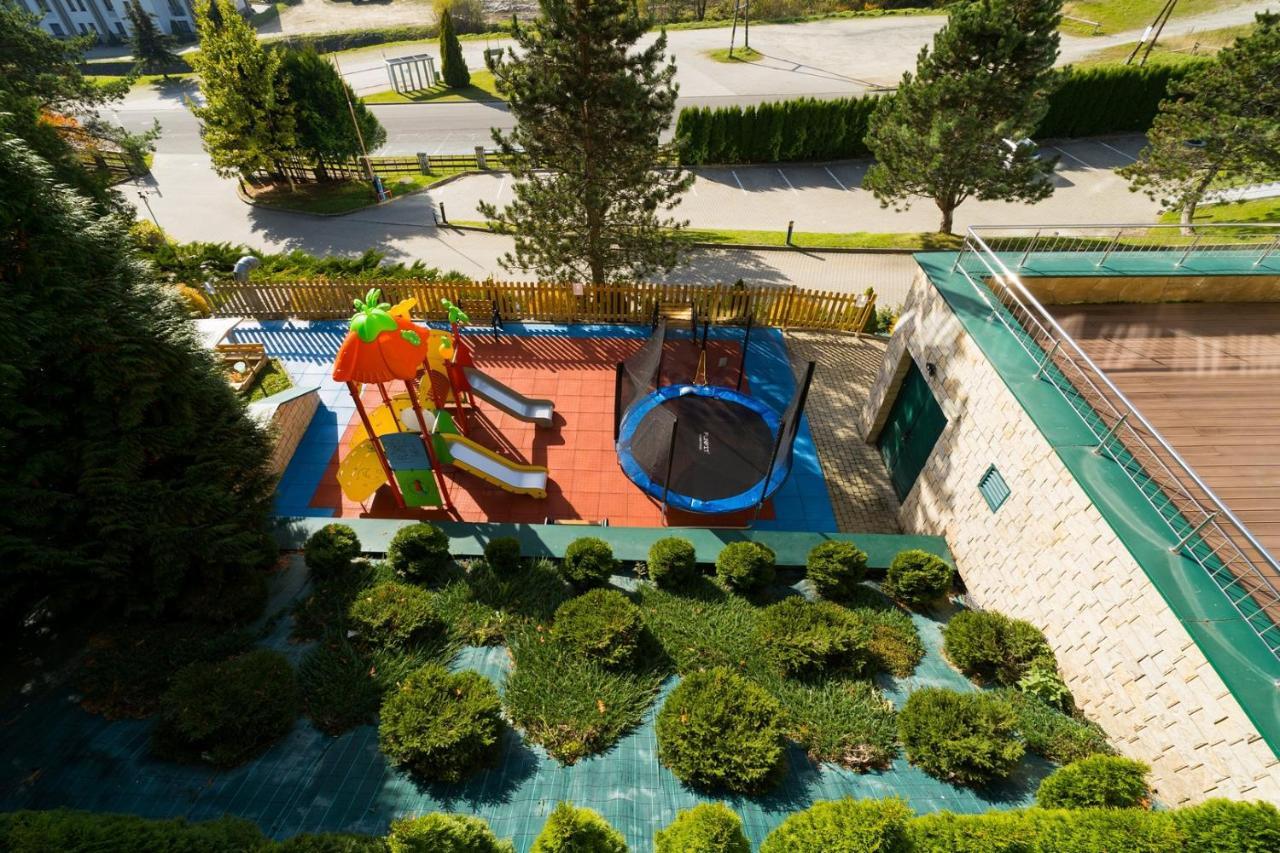 Hotel Pegaz Krynica Zdroj Exterior photo