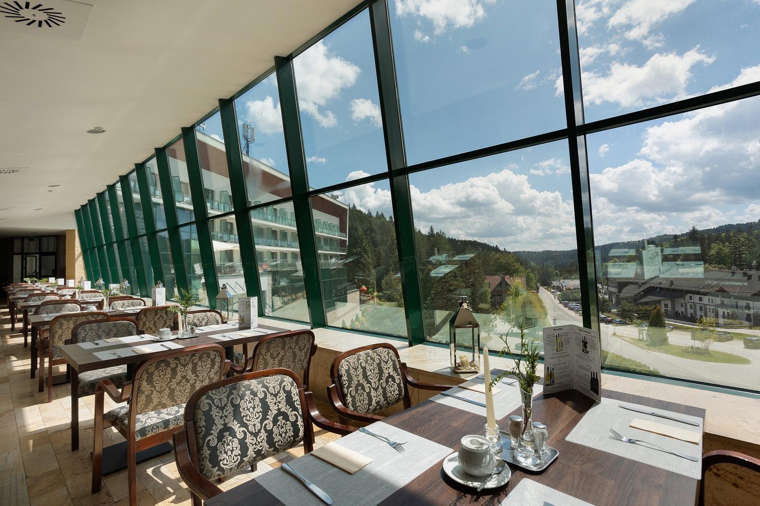 Hotel Pegaz Krynica Zdroj Exterior photo